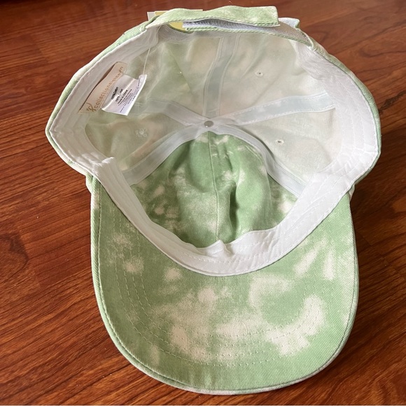 NWT 🍍Pineapple Green & White Baseball Cap - Picture 5 of 8